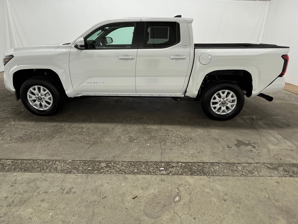 New 2026 Toyota Tacoma SR5 4X4 DOUBLE CAB