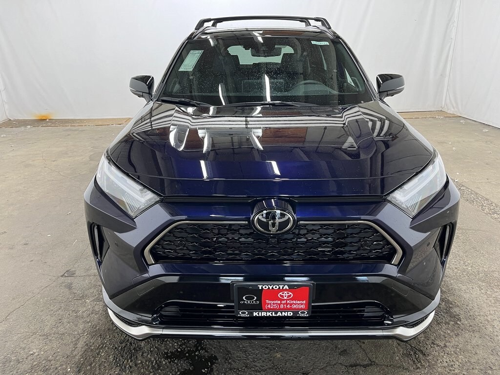2025 Toyota RAV4 Prime XSE Premium photo 2