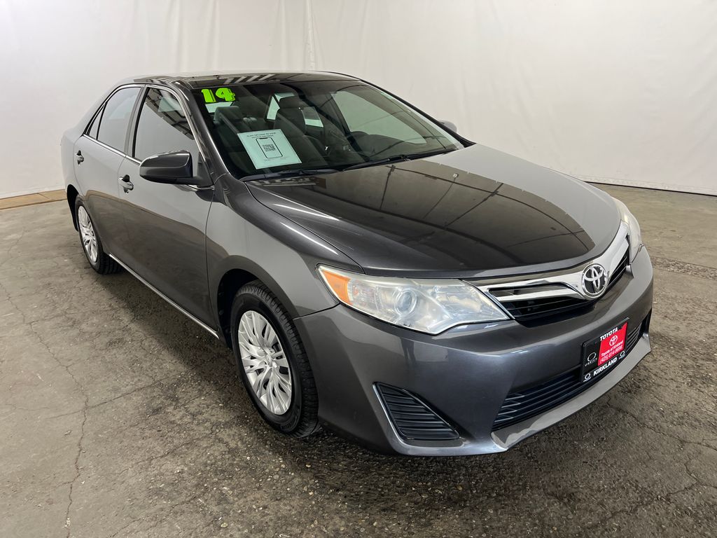 2014 Toyota Camry LE