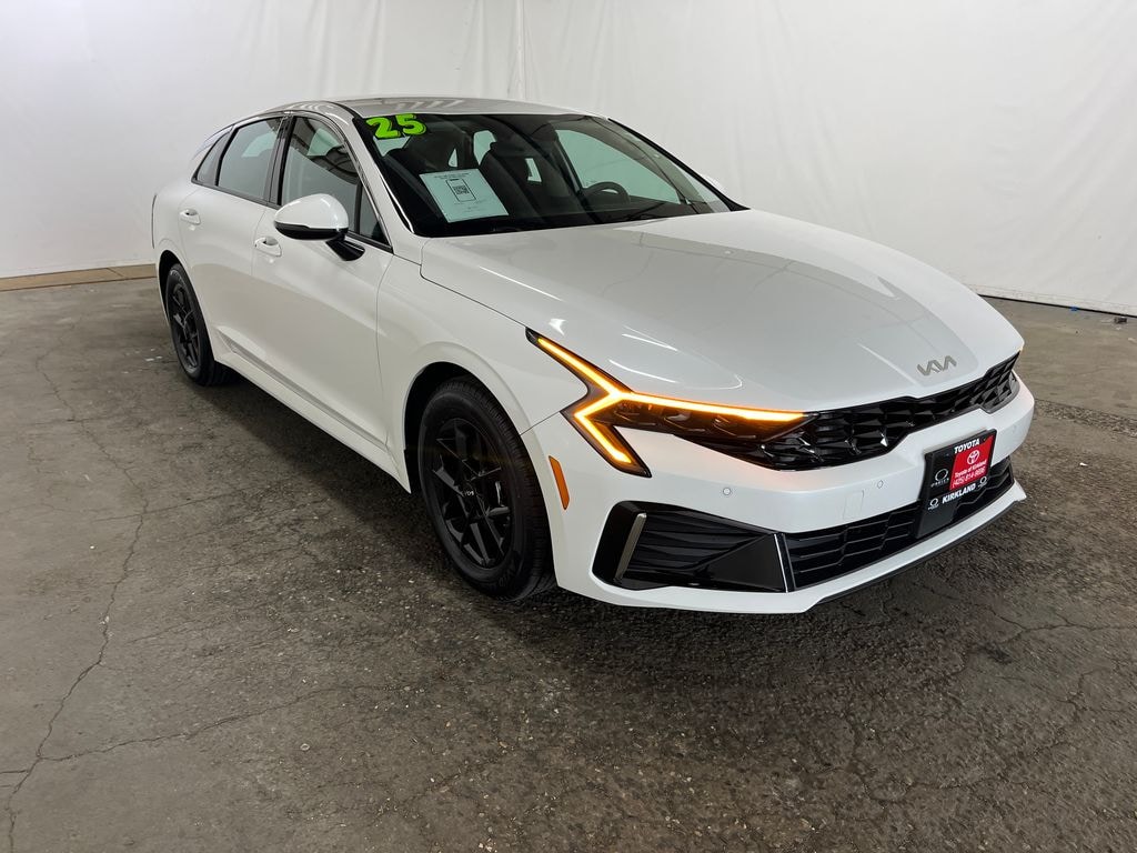 Used 2025 Kia K5 LXS Sedan