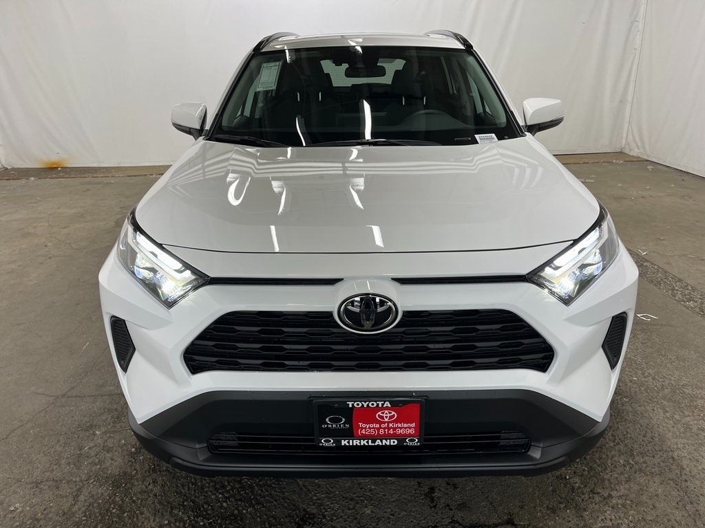 New 2025 Toyota RAV4 XLE XLE AWD SUV