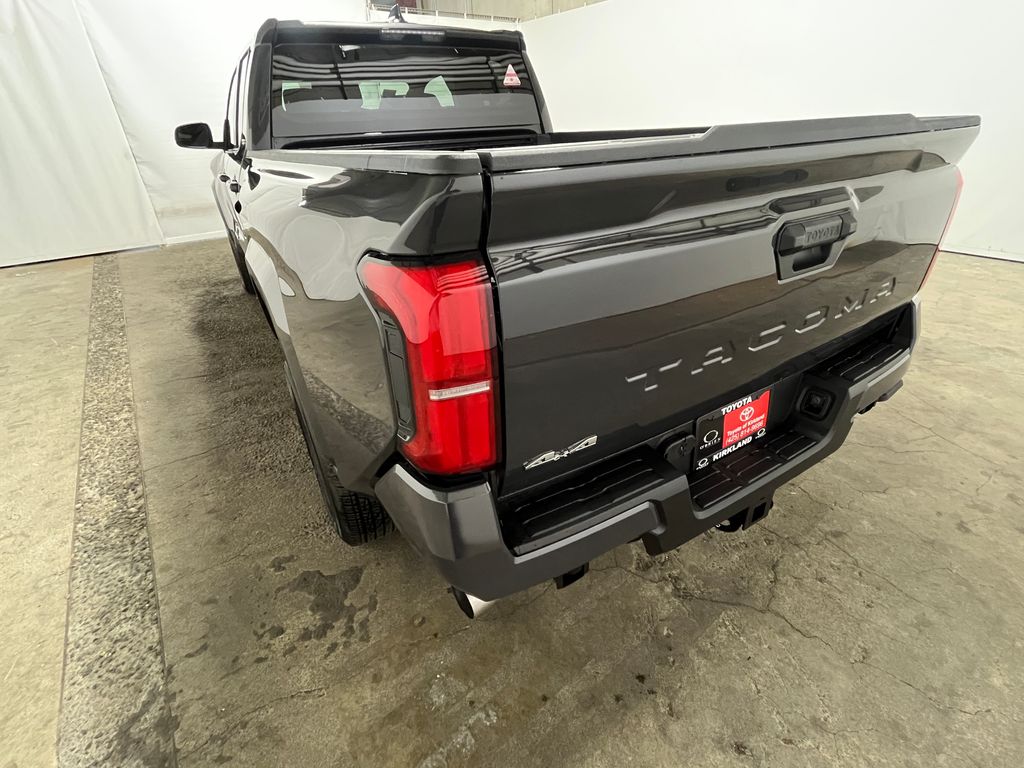 2026 Toyota Tacoma SR5 - Photo 6