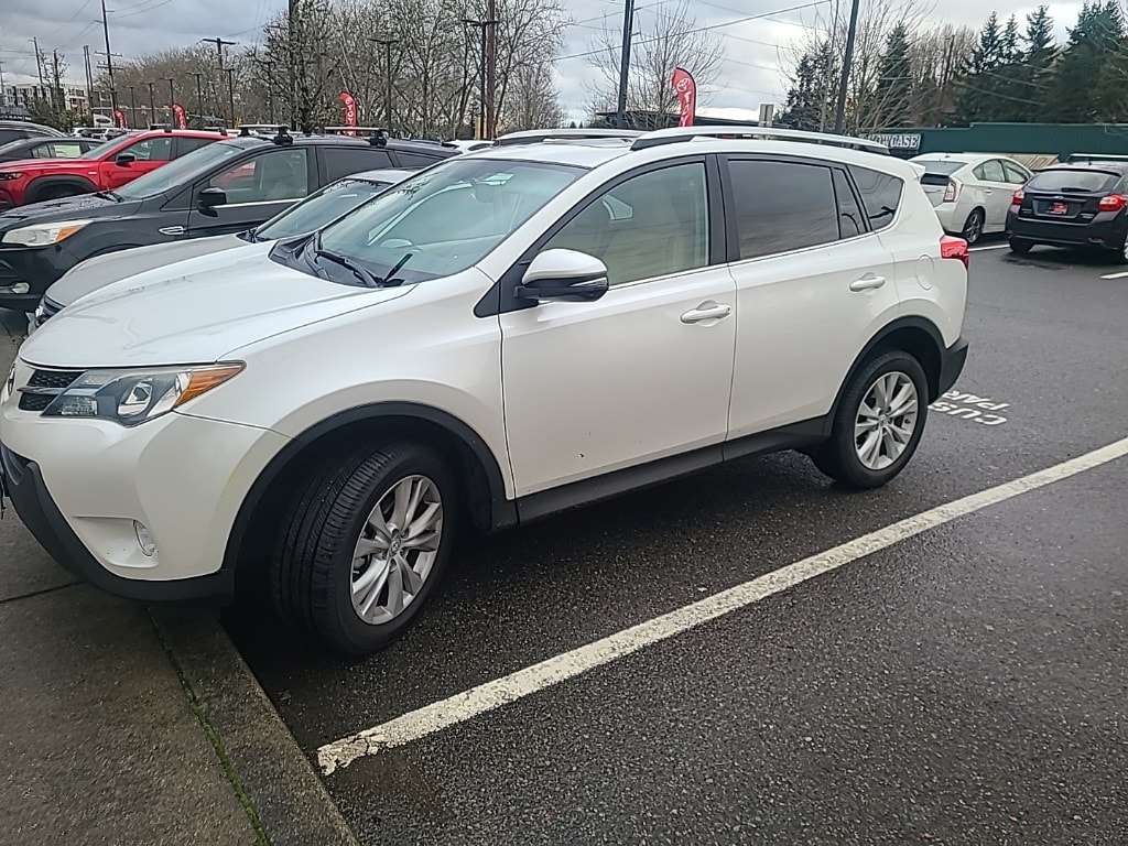 2013 Toyota RAV4 Limited's photo