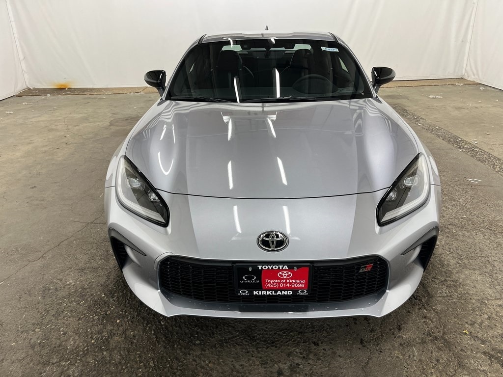New 2025 Toyota GR86 Premium MT 2+2 COUPE 6 SPD M/T