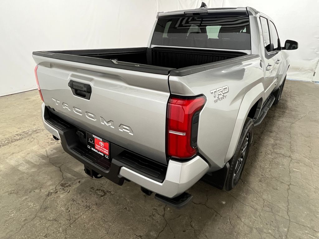 2026 Toyota Tacoma TRD Sport - Photo 8