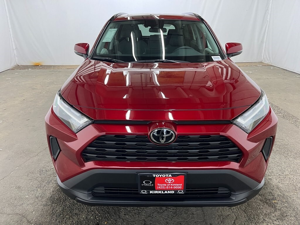 New 2025 Toyota RAV4 XLE XLE AWD SUV