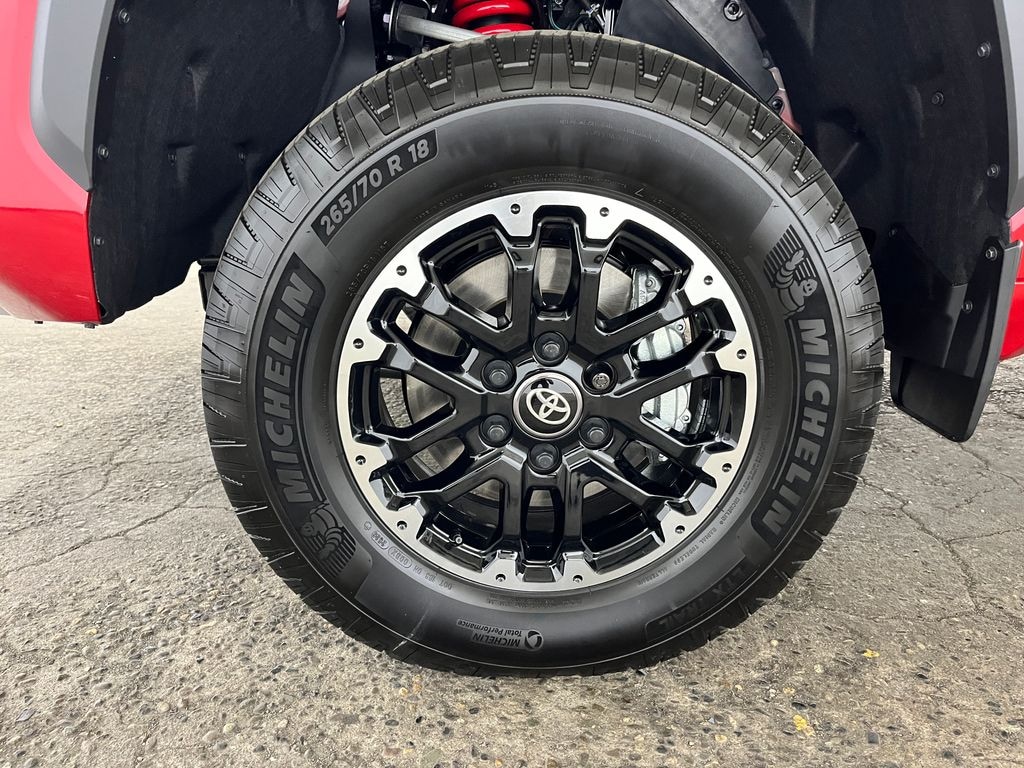 New 2026 Toyota Tundra SR5 SR5 CREWMAX 5.5