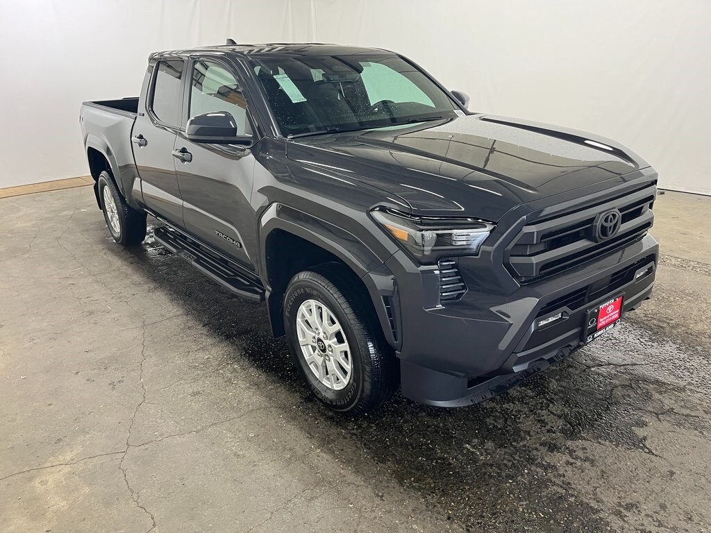 New 2026 Toyota Tacoma SR5 4X4 DBL CAB LONG BED