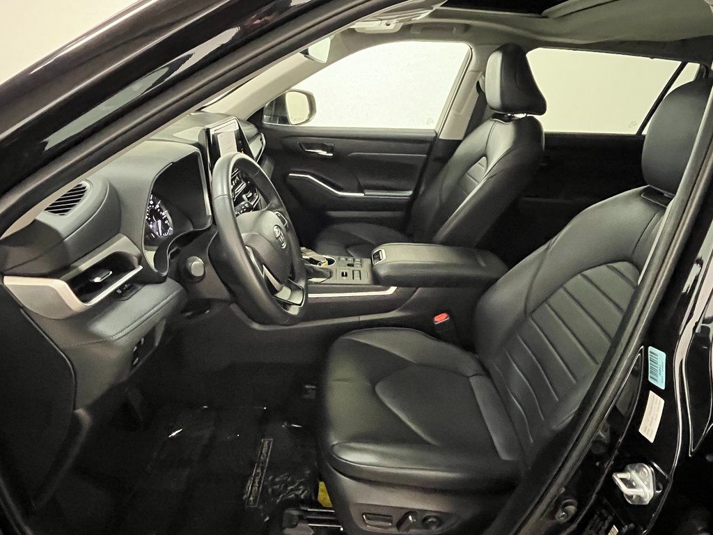 2024 Toyota Highlander XLE - Photo 10