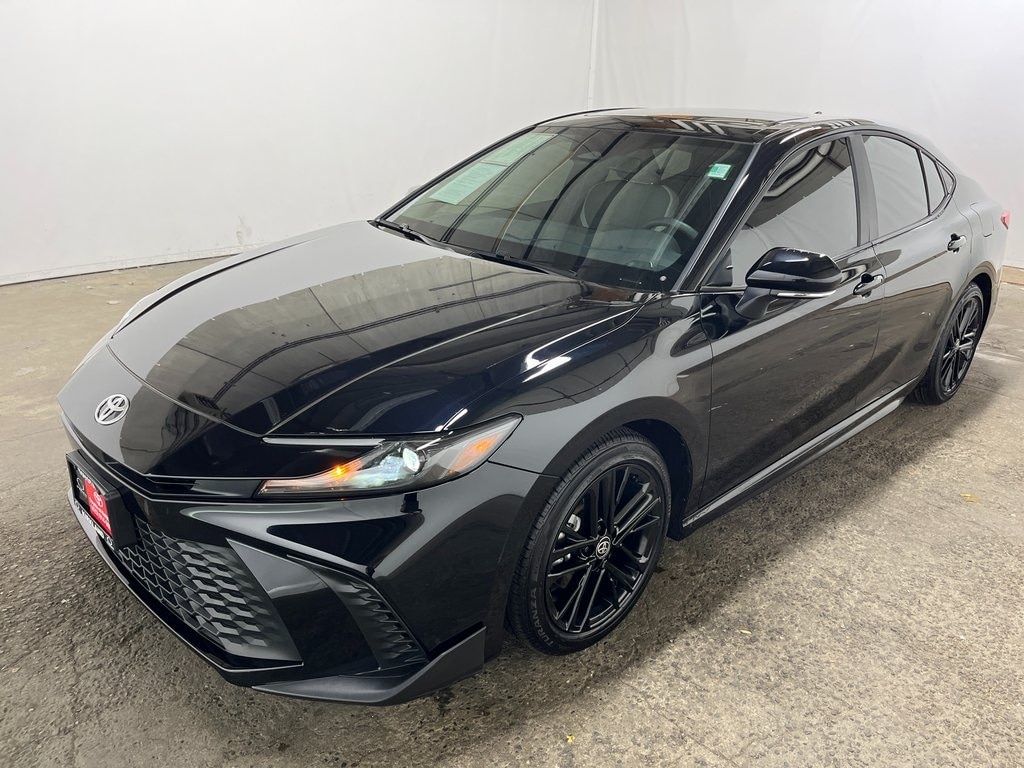 Certified 2025 Toyota Camry SE Sedan