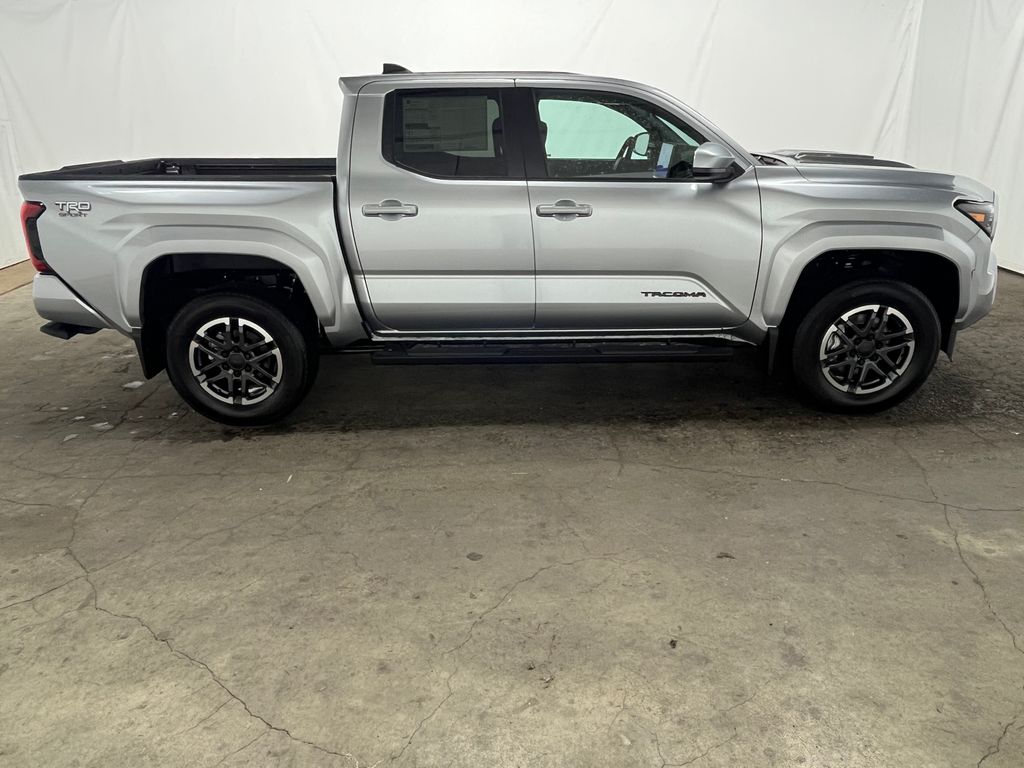 2026 Toyota Tacoma TRD Sport - Photo 9
