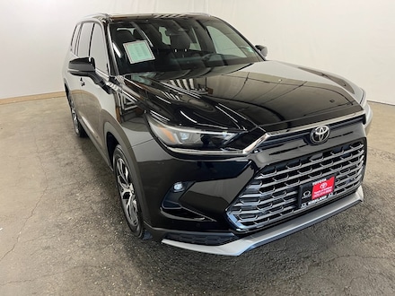 2024 Toyota Grand Highlander Hybrid MAX Limited SUV 2024 Toyota Grand Highlander Hybrid MAX Limited SUV