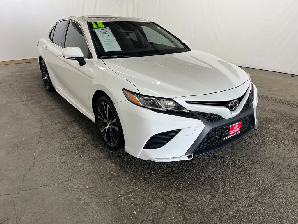 2018 Toyota Camry SE