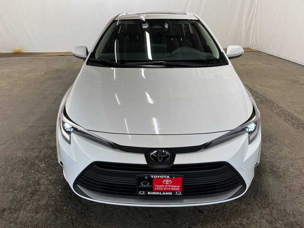 New 2026 Toyota Corolla Hybrid XLE XLE SEDAN