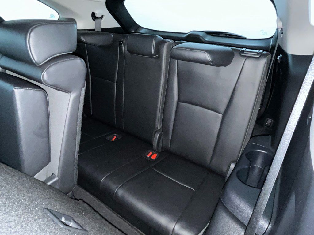 2024 Toyota Highlander XLE - Photo 12