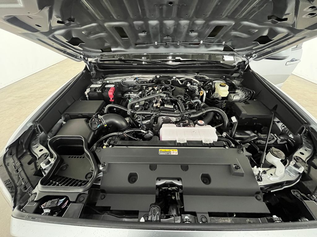 2026 Toyota Tacoma TRD Sport - Photo 19