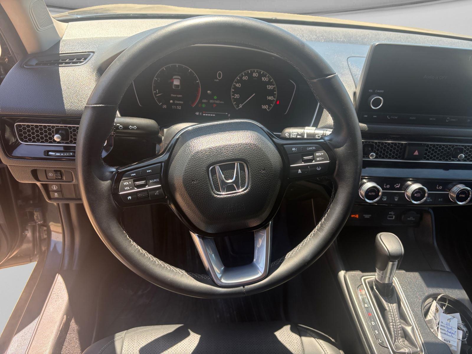 2023 Honda Civic Hatchback EX-L - Photo 8