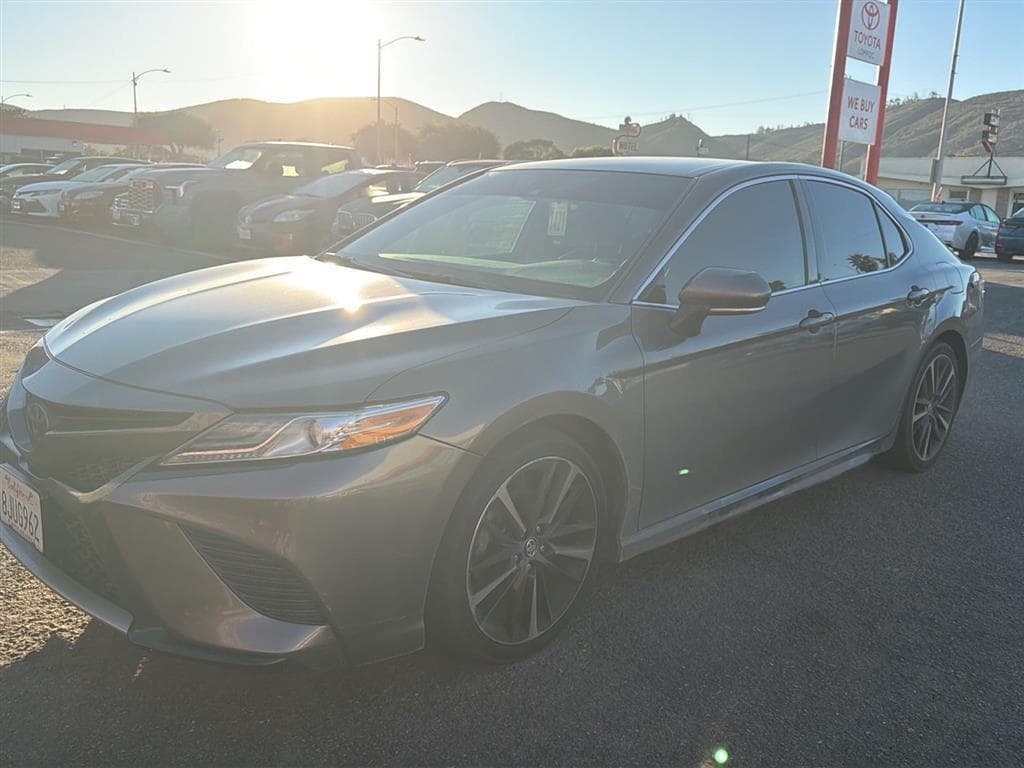 2019 Toyota Camry XSE's photo