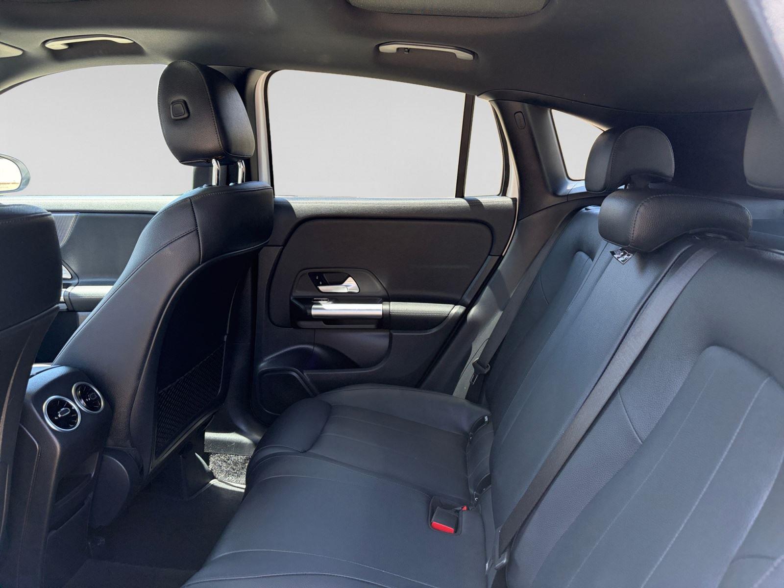 2023 Mercedes-Benz GLA Base - Photo 20