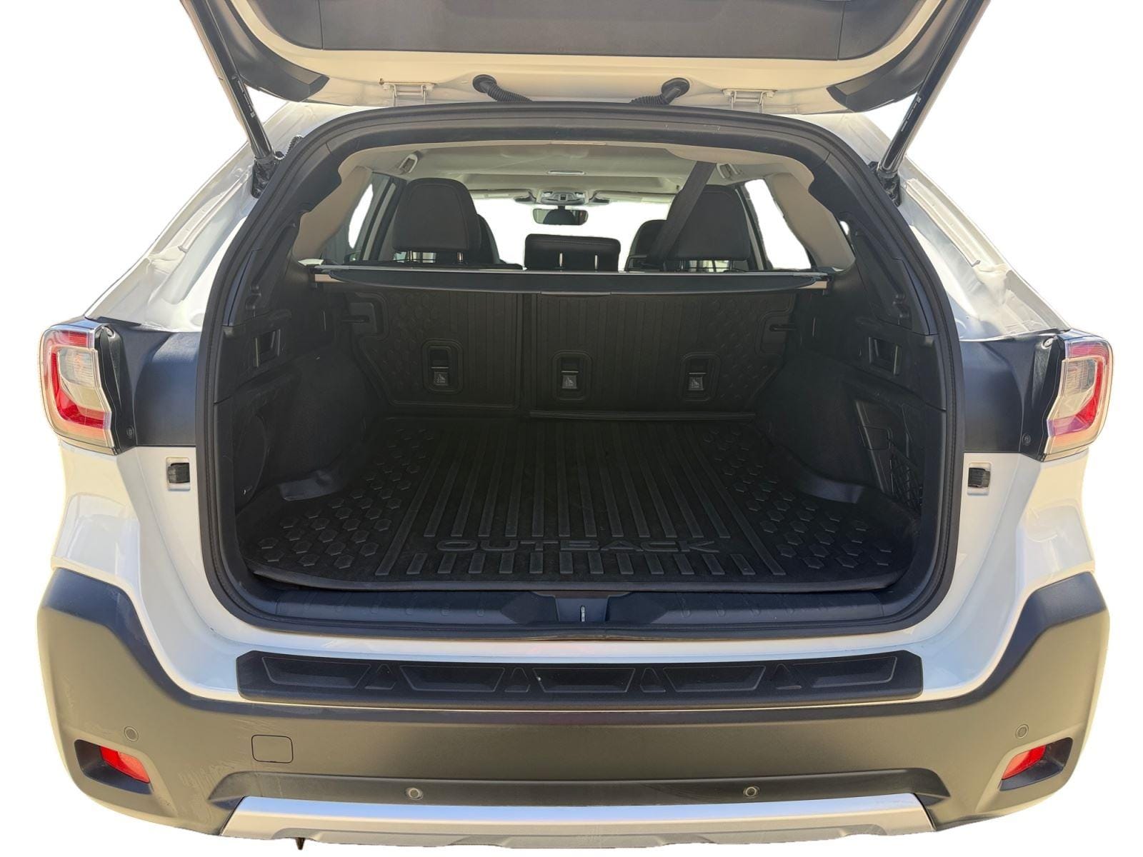 2025 Subaru Outback Limited - Photo 22