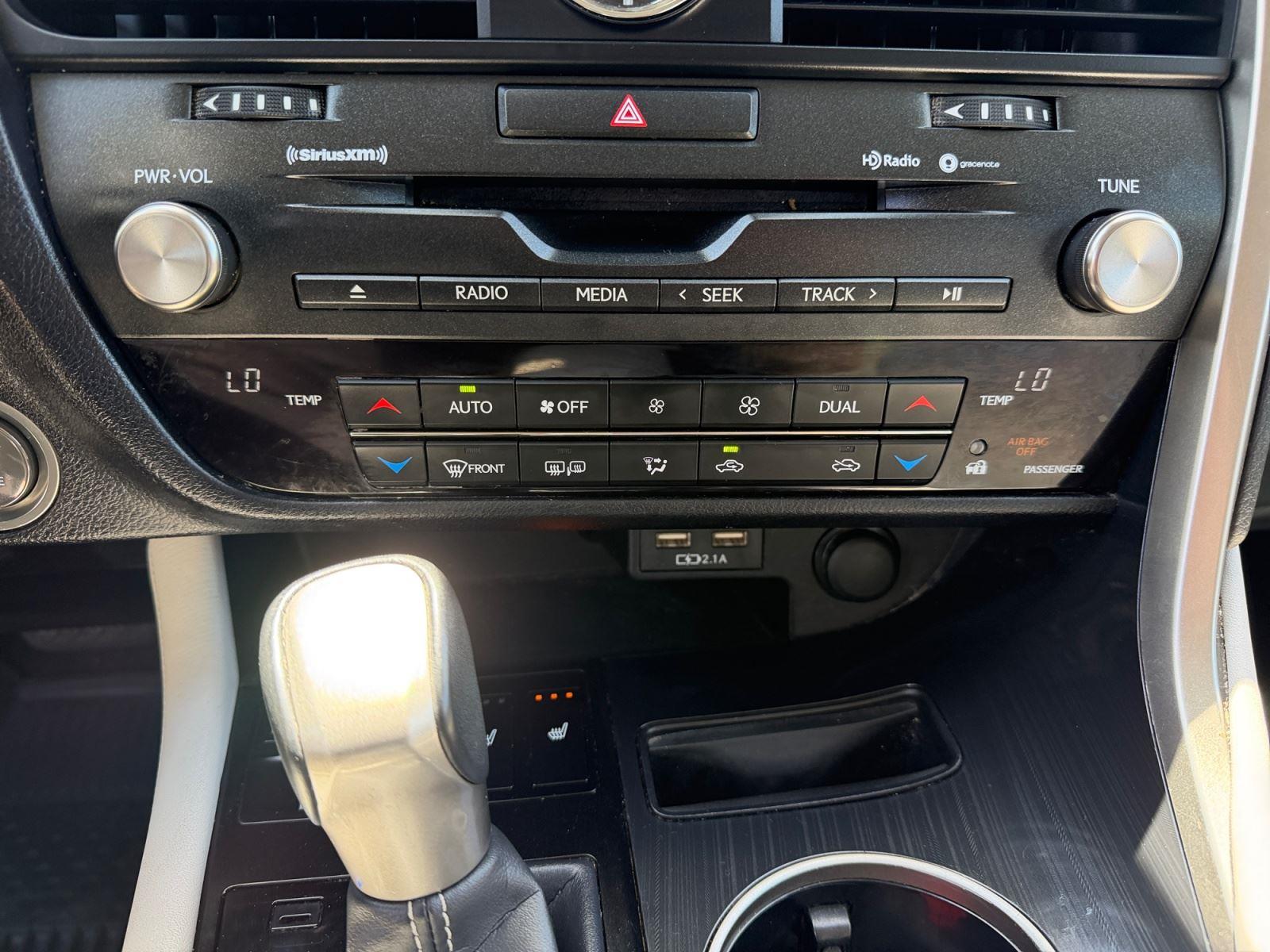 2021 Lexus RX 350 - Photo 13