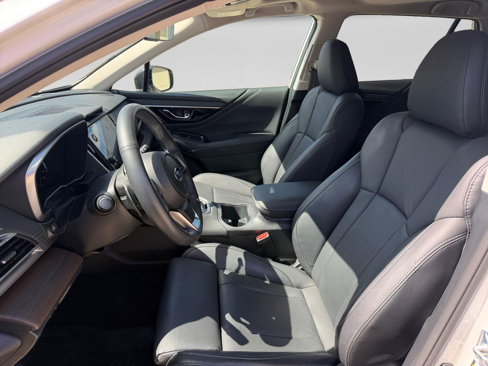 2025 Subaru Outback Limited - Photo 7
