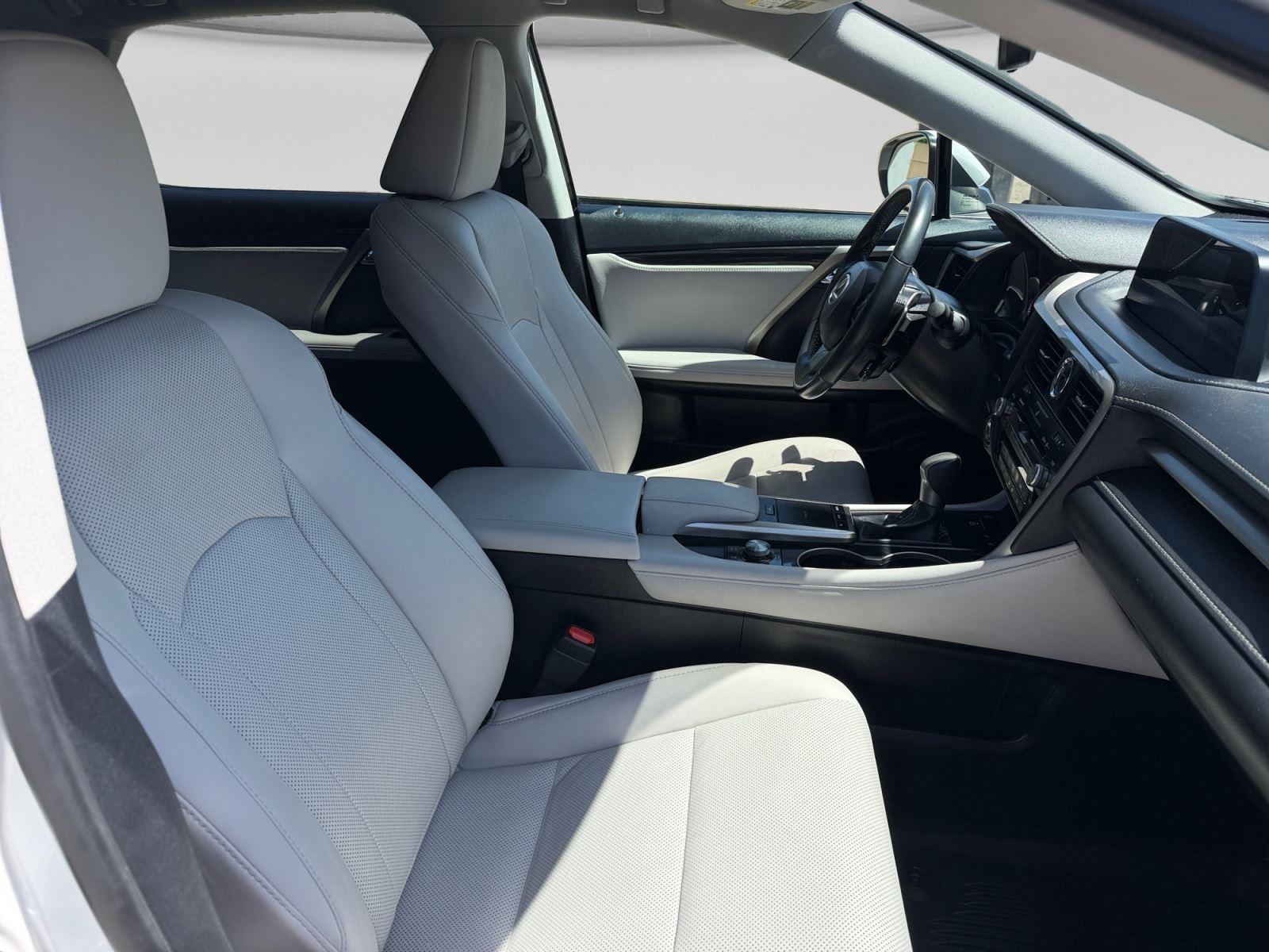 2021 Lexus RX 350 - Photo 25
