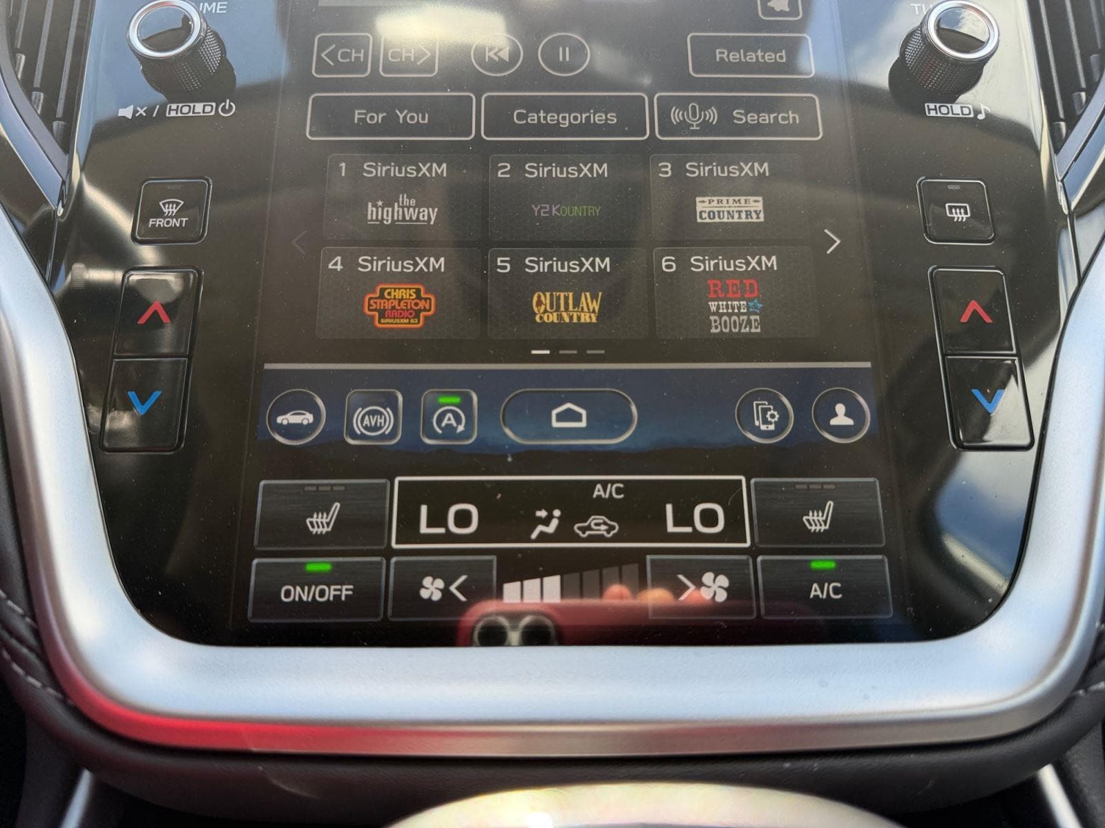 2025 Subaru Outback Limited - Photo 13