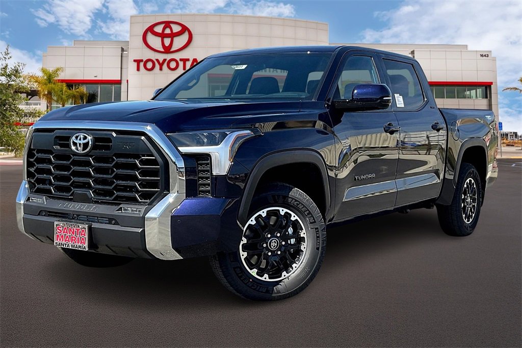 2025 Toyota Tundra SR5 CrewMax photo 2
