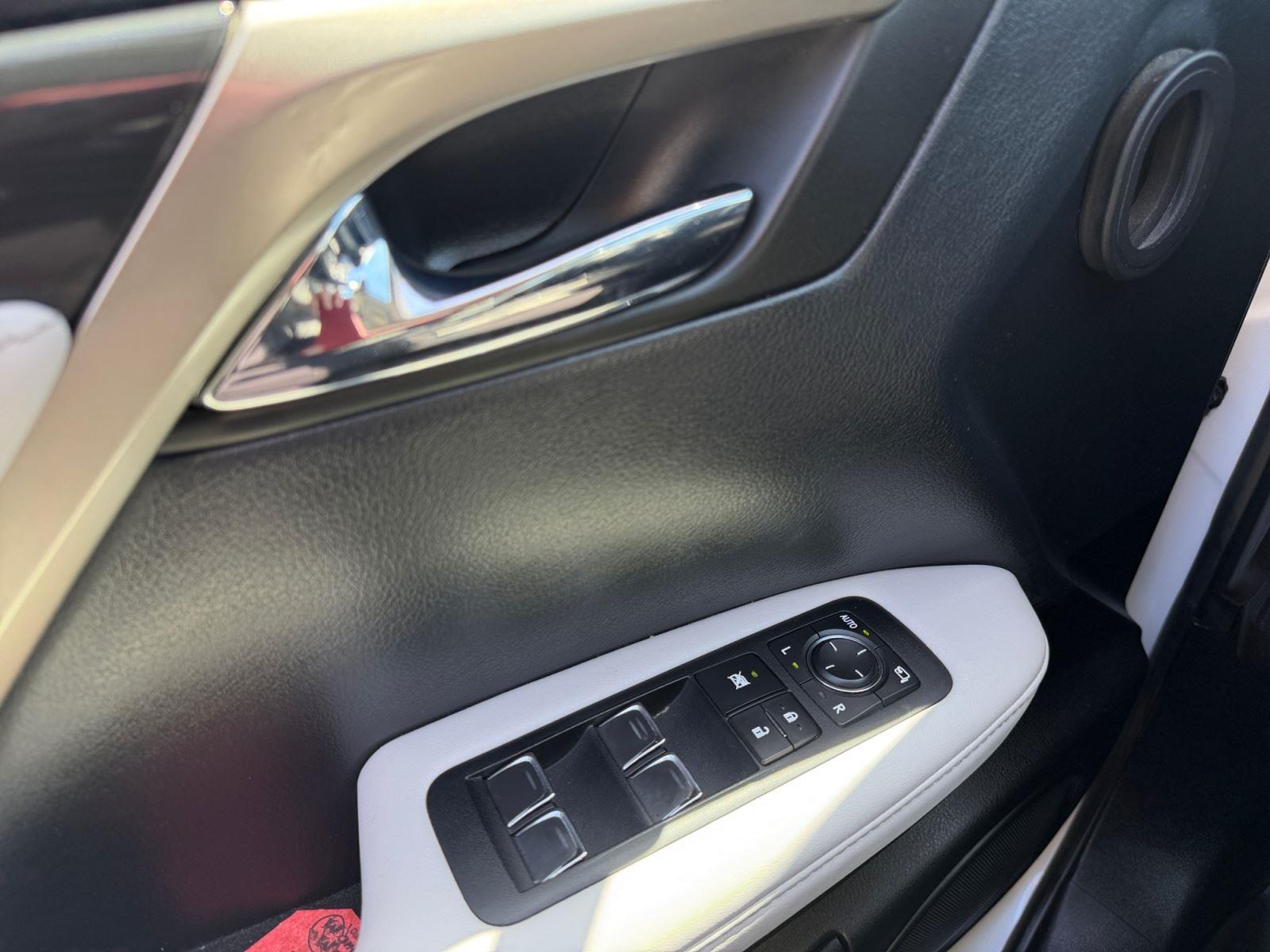 2021 Lexus RX 350 - Photo 15
