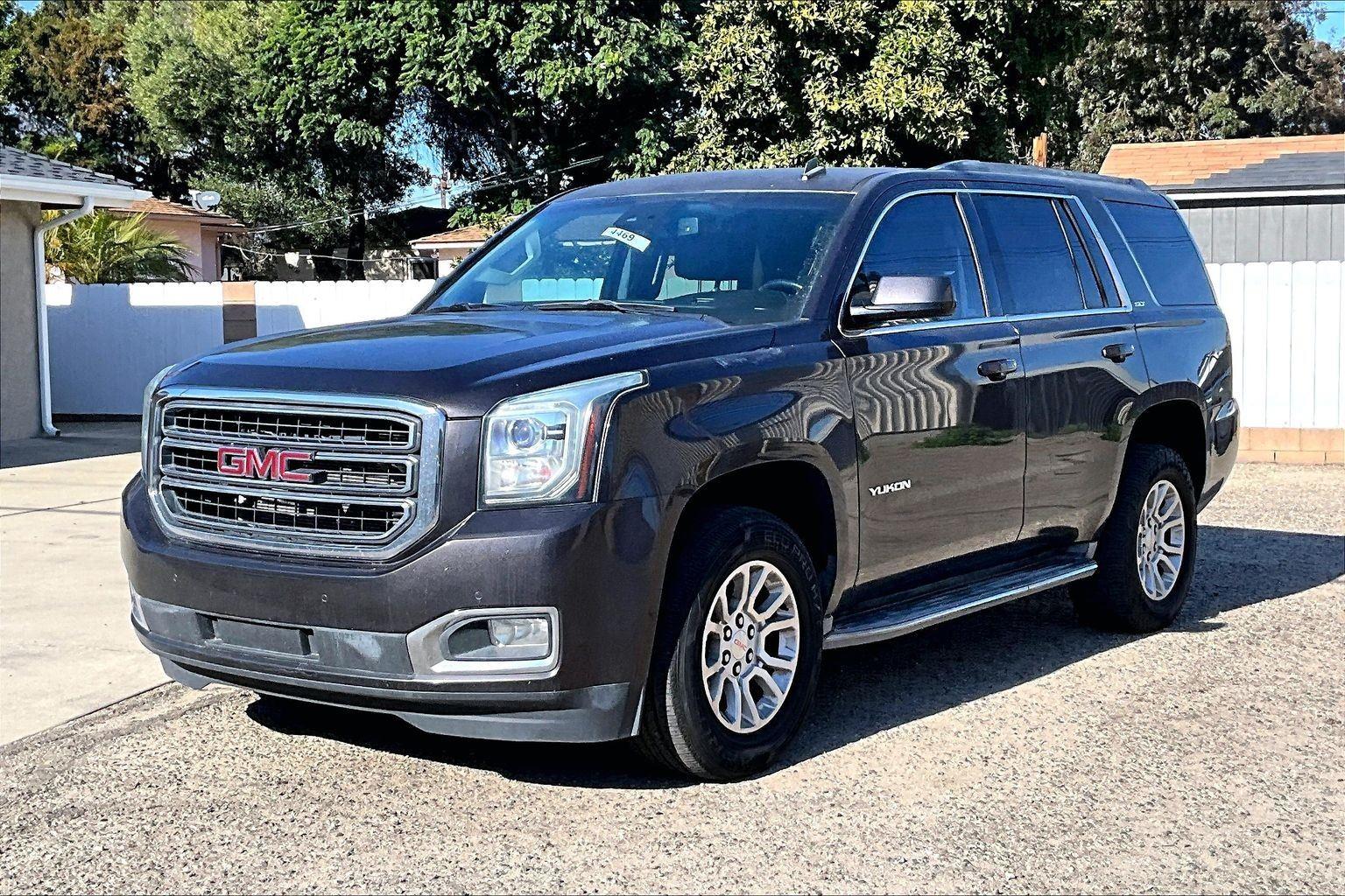 2015 Gmc Yukon SLT photo 2