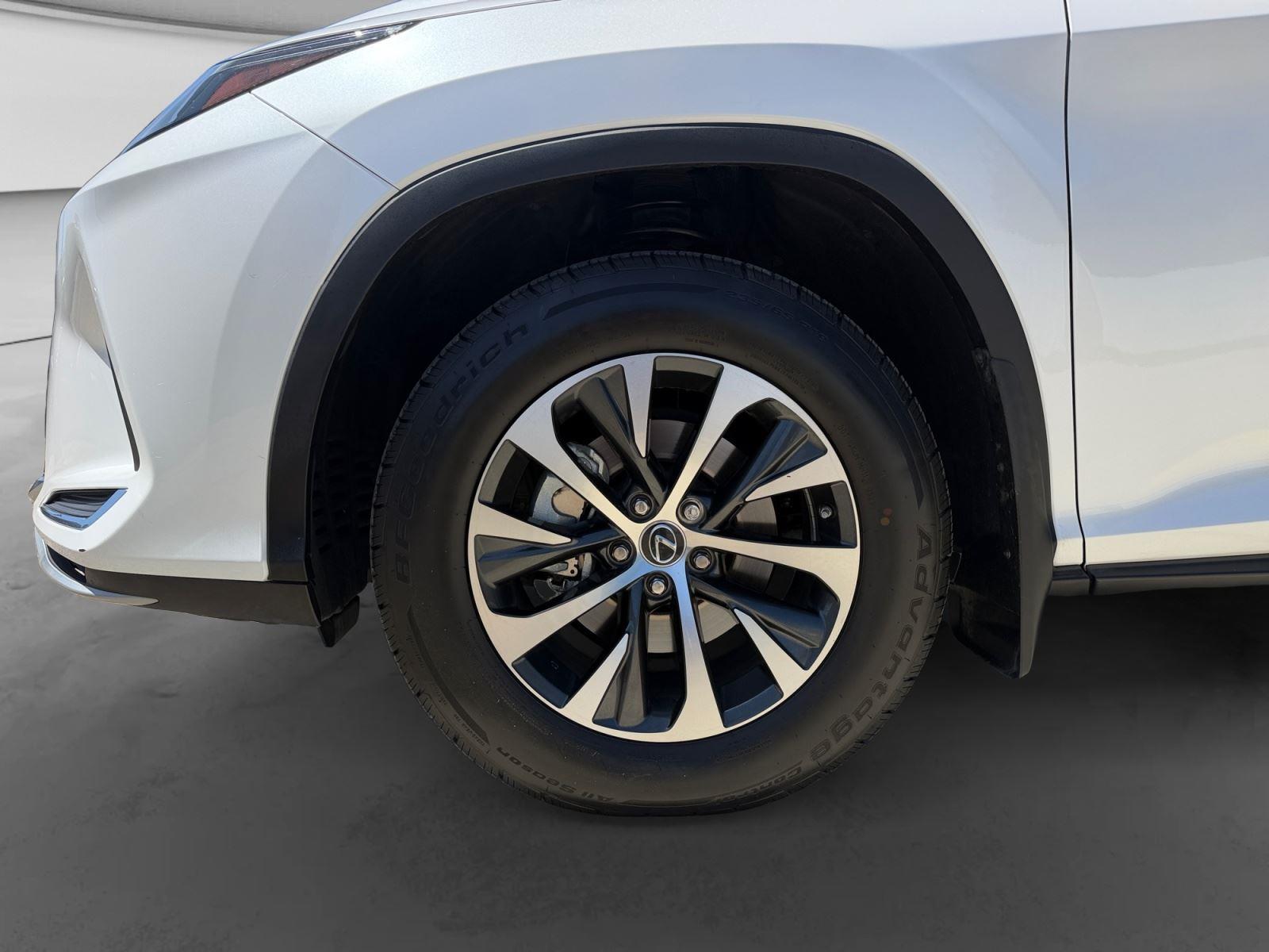 2021 Lexus RX 350 - Photo 31