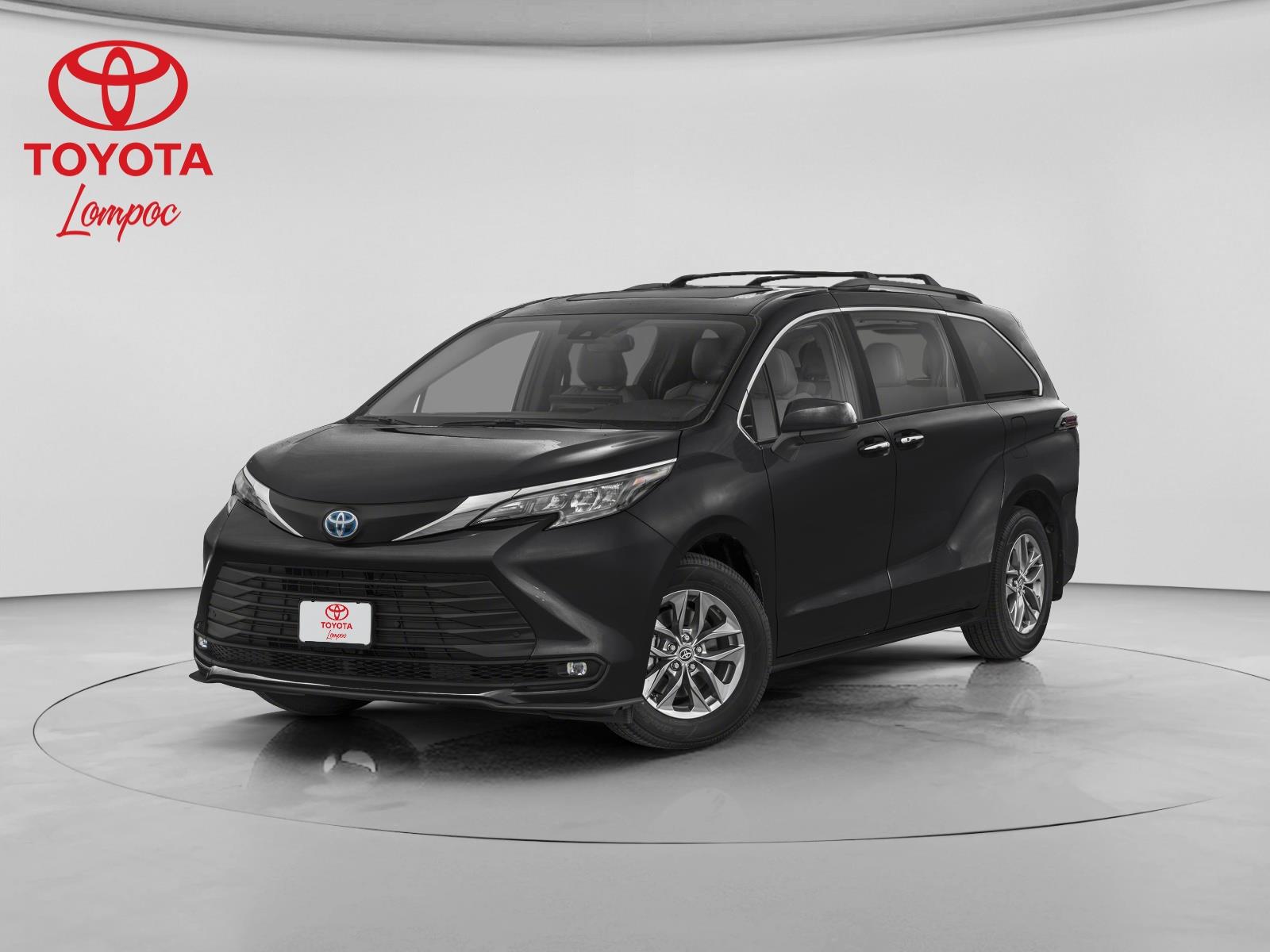 2026 Toyota Sienna XLE 8-Passenger Hybrid FWD's photo