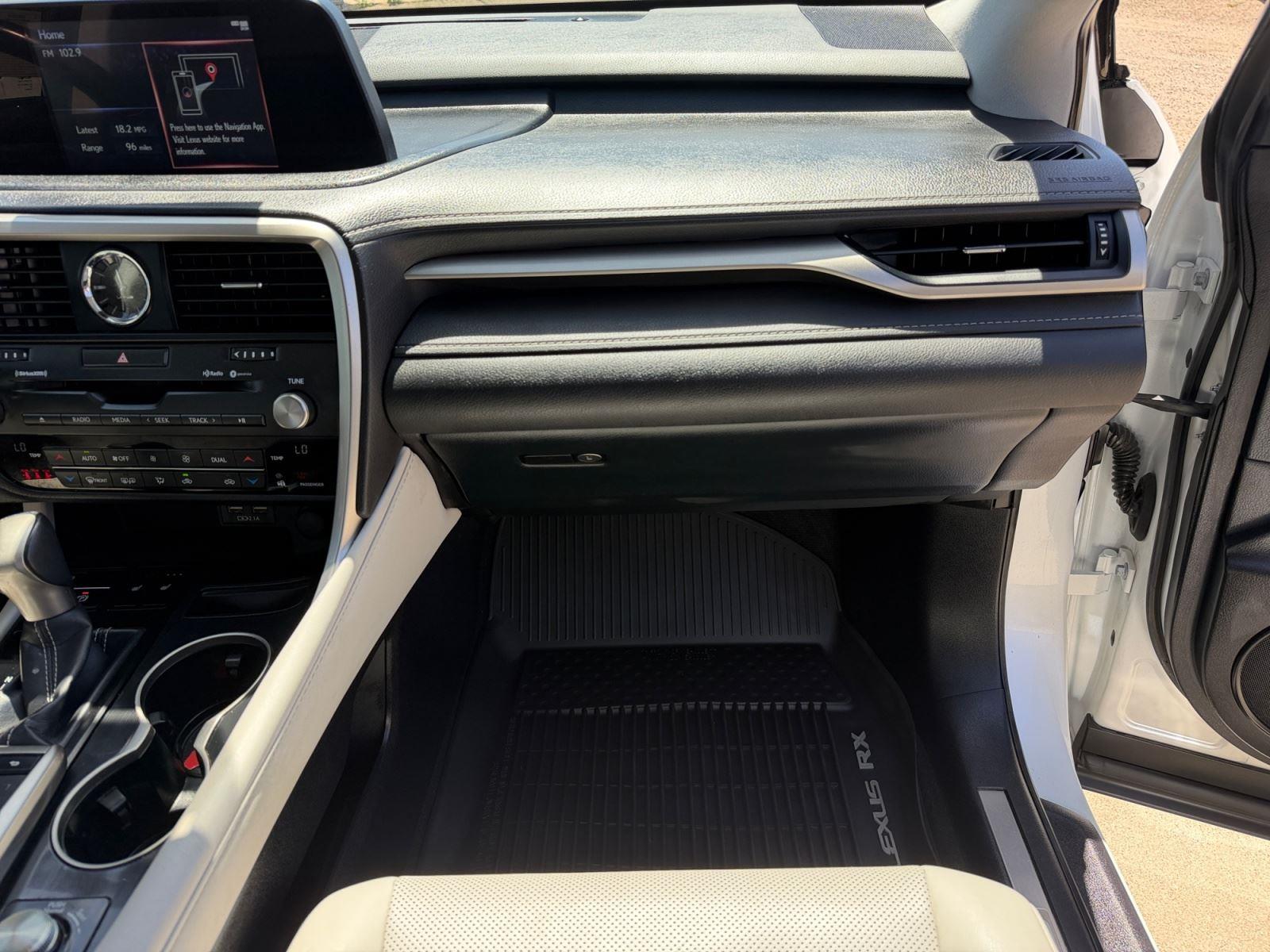 2021 Lexus RX 350 - Photo 26