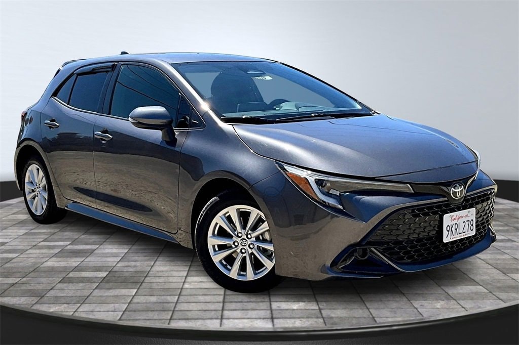 2024 Toyota Corolla Hatchback SE