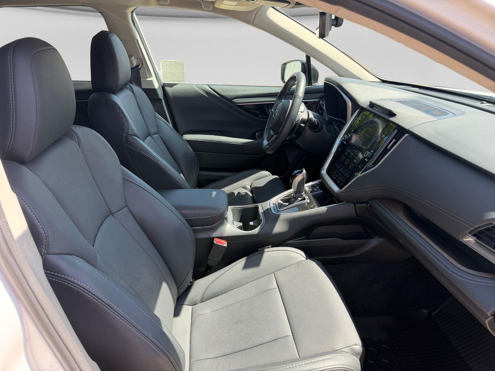 2025 Subaru Outback Limited - Photo 25