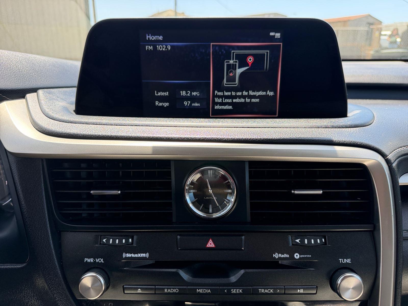 2021 Lexus RX 350 - Photo 12
