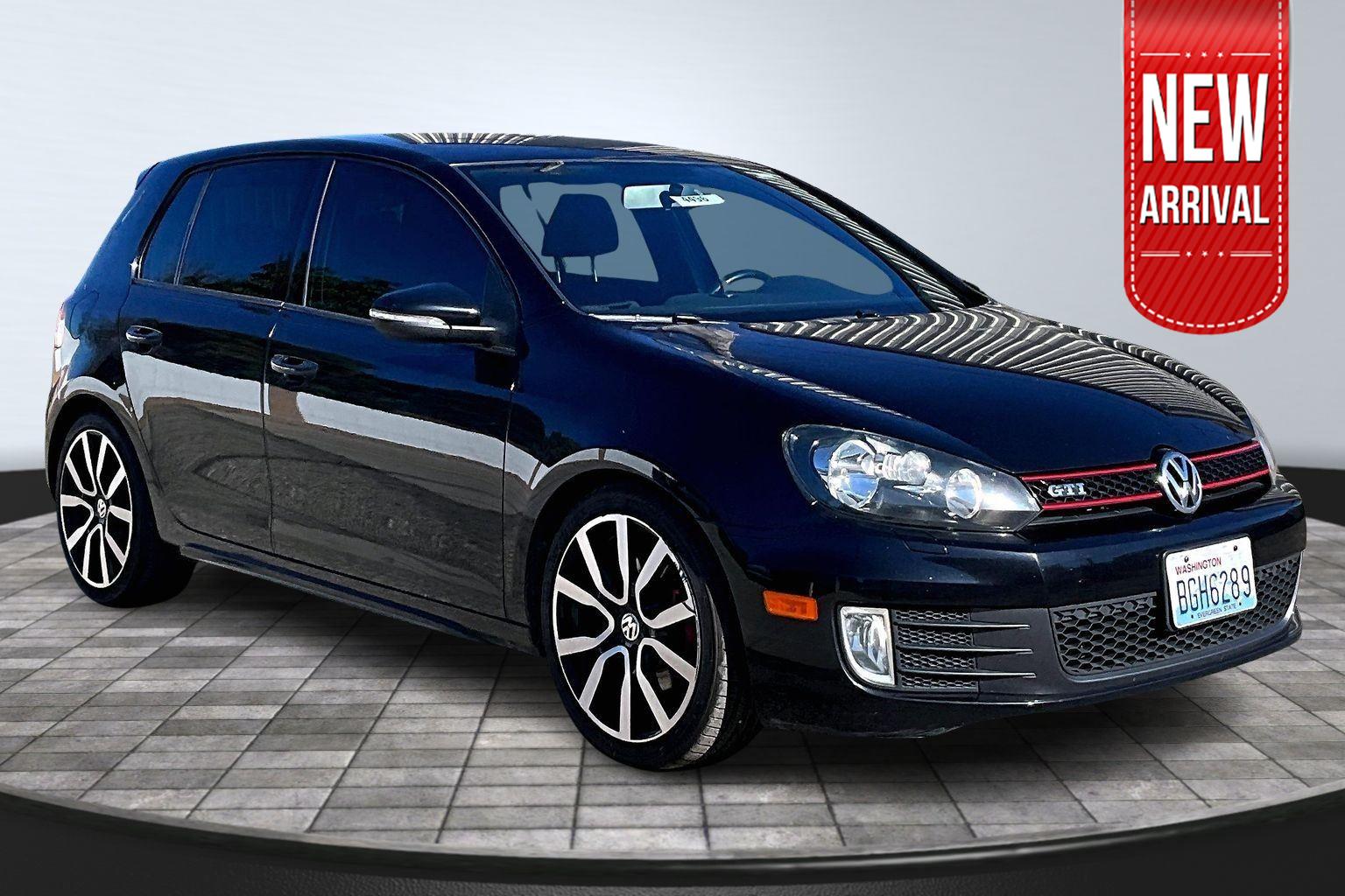 2014 Volkswagen GTI Wolfsburg Edition's photo