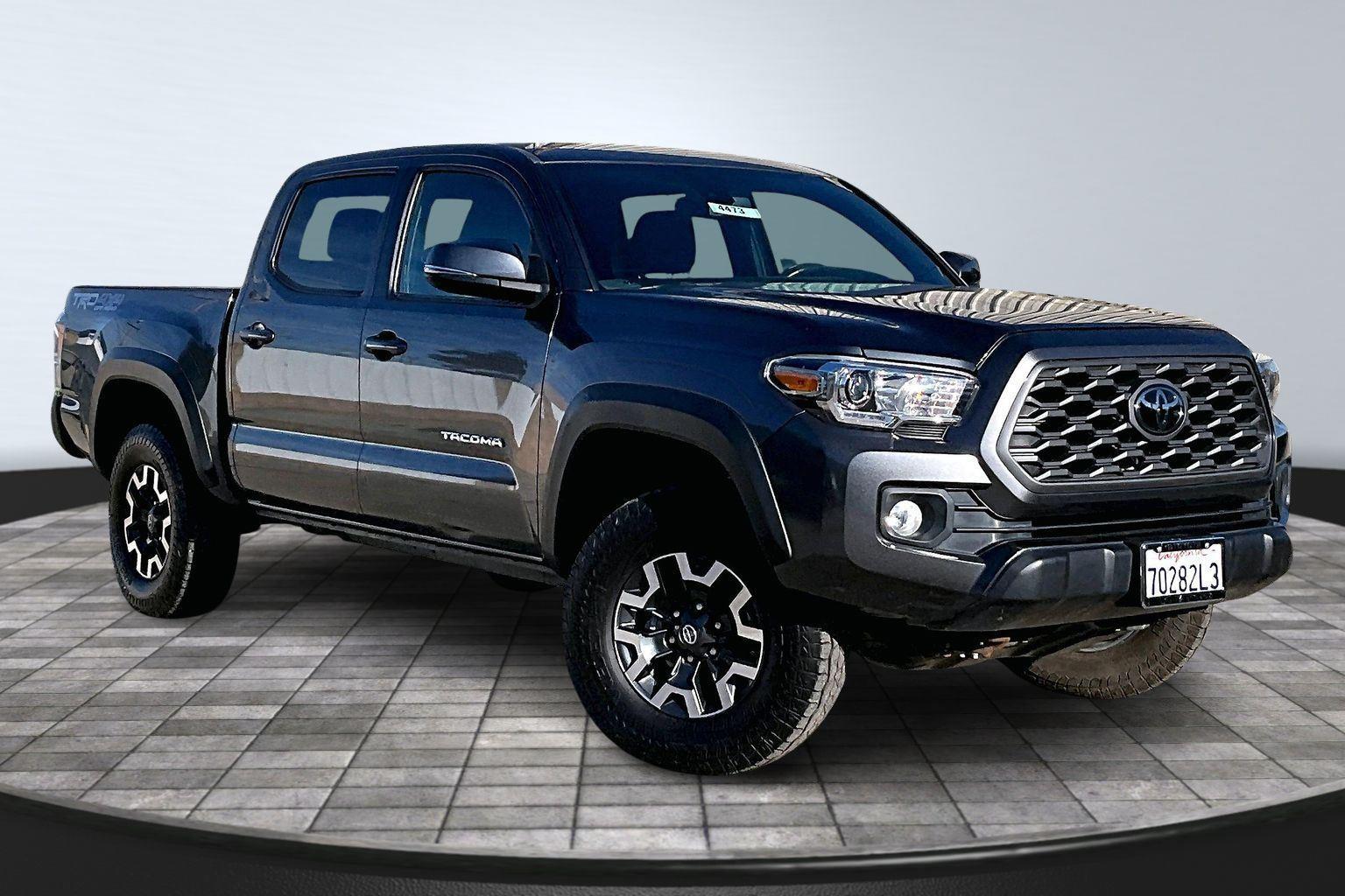 2022 Toyota Tacoma TRD Off Road's photo