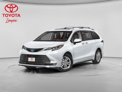 2026 Toyota Sienna Platinum 7 PASSENGER