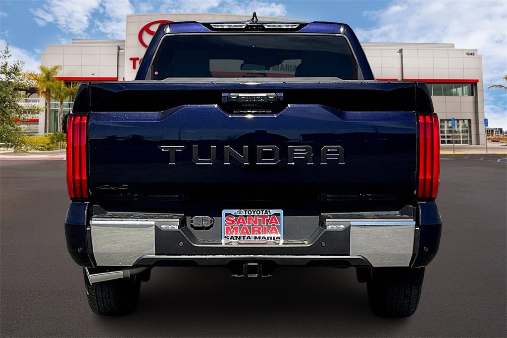 2025 Toyota Tundra SR5 CrewMax photo 4