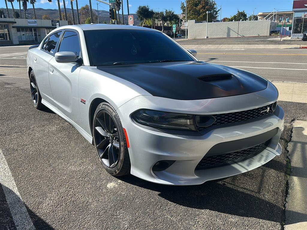2019 Dodge Charger Scat Pack photo 3