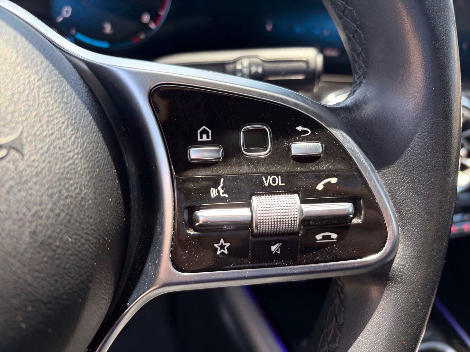 2023 Mercedes-Benz GLA Base - Photo 10