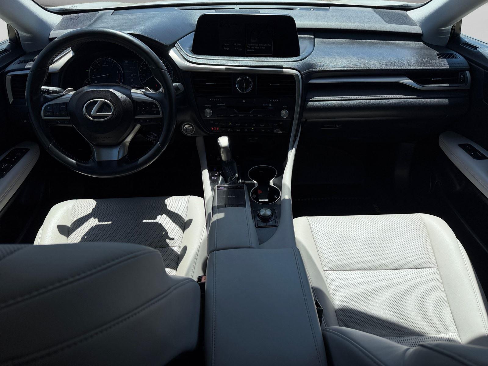 2021 Lexus RX 350 - Photo 18