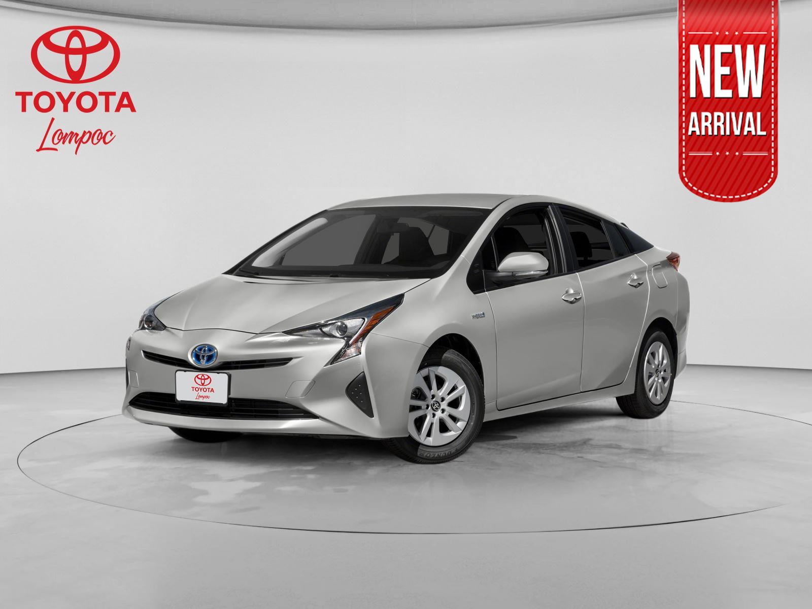 2016 Toyota Prius Two's photo
