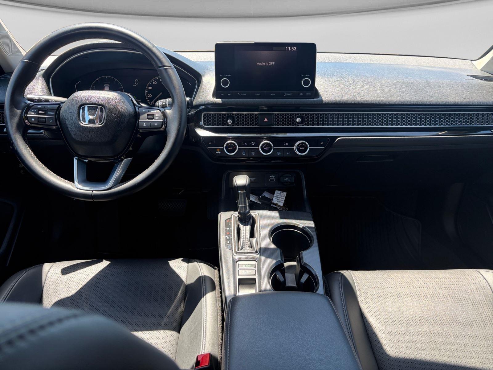 2023 Honda Civic Hatchback EX-L - Photo 18