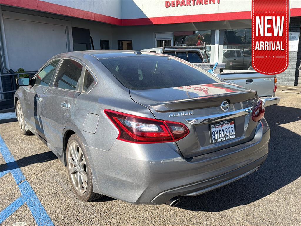 2018 Nissan Altima SR
