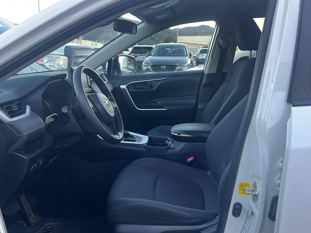 Used 2019 Toyota RAV4 LE SUV