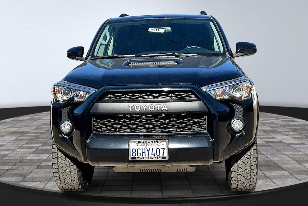 Used 2018 Toyota 4Runner SR5 SUV