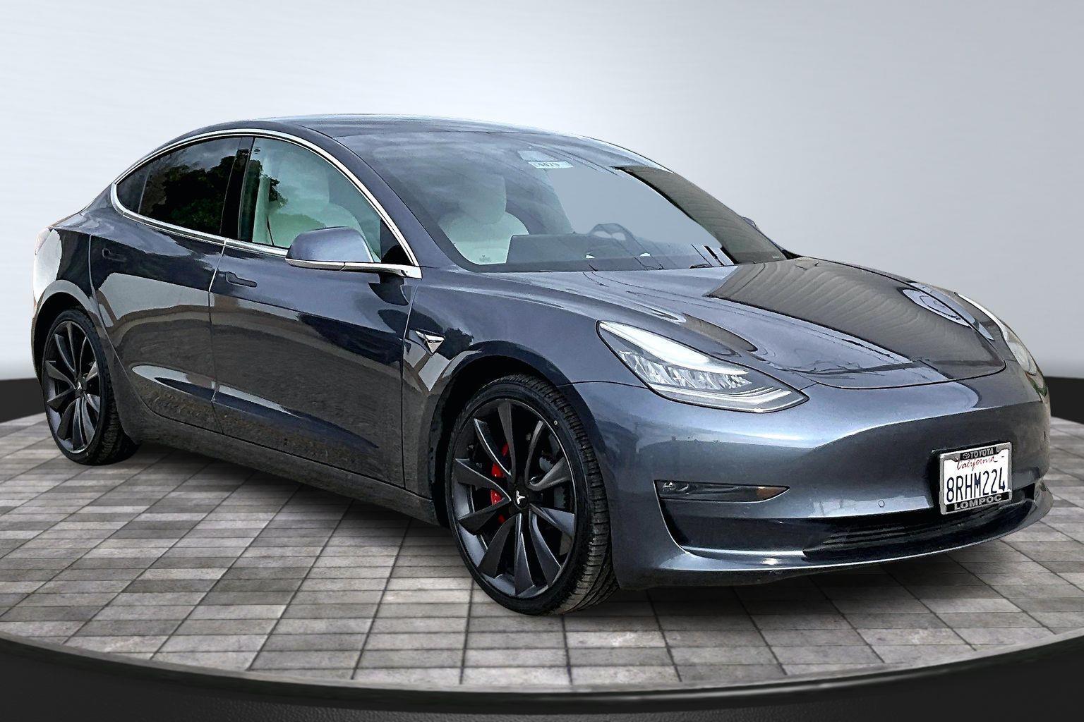 2020 Tesla Model 3 Base's photo